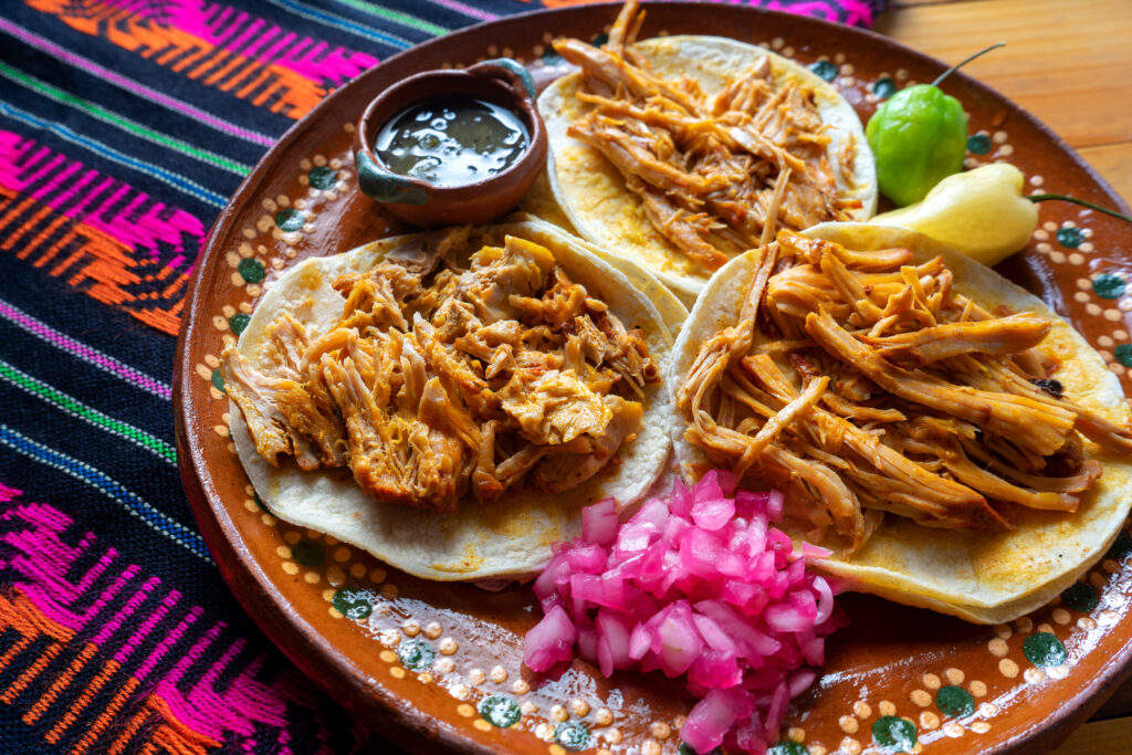 Taco cochinita