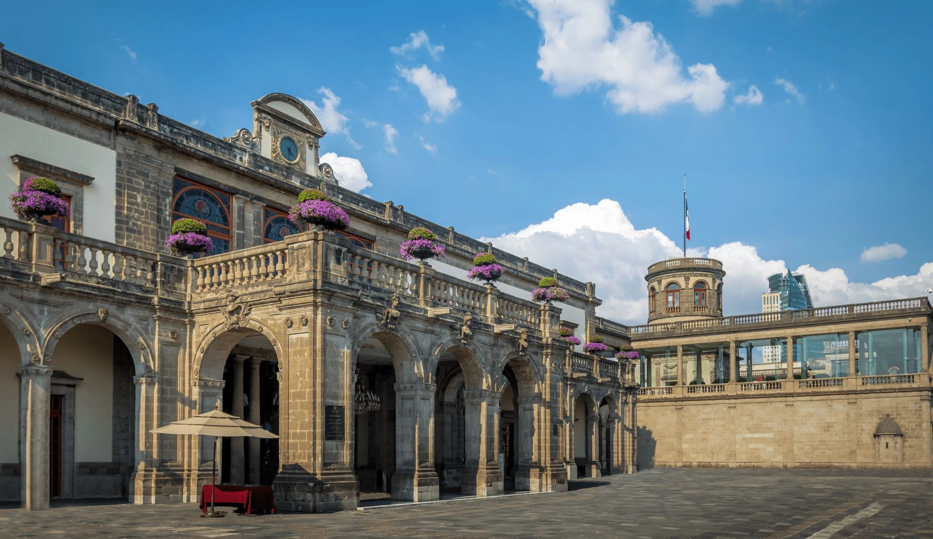 Castillo de Chapultepec Cover