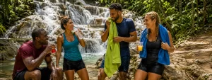Havingfun in Dunn’s River Falls Jamaica